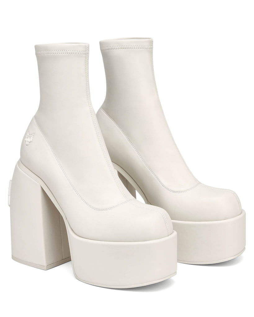 Compra {{product_title}} en {{shop_name}} con envío rápido